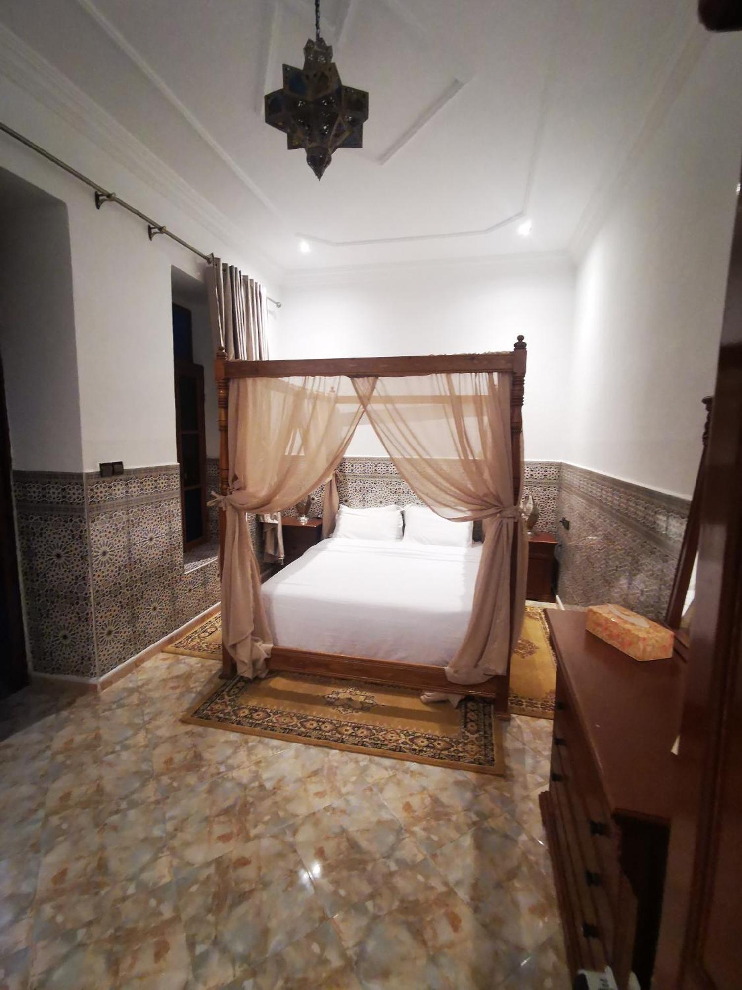 Riad Dar Al Fassia Уджда Номер фото