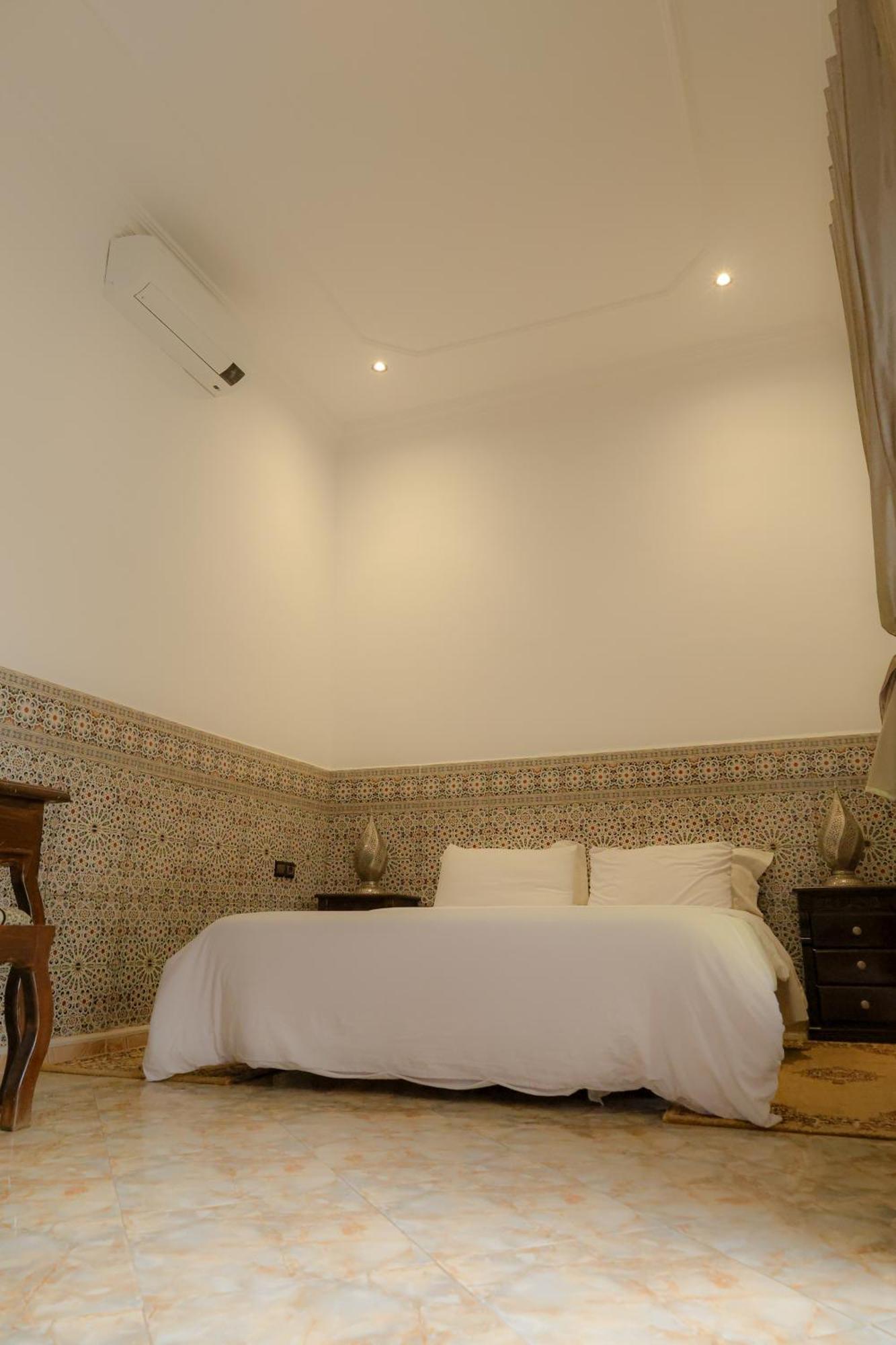 Riad Dar Al Fassia Уджда Екстер'єр фото